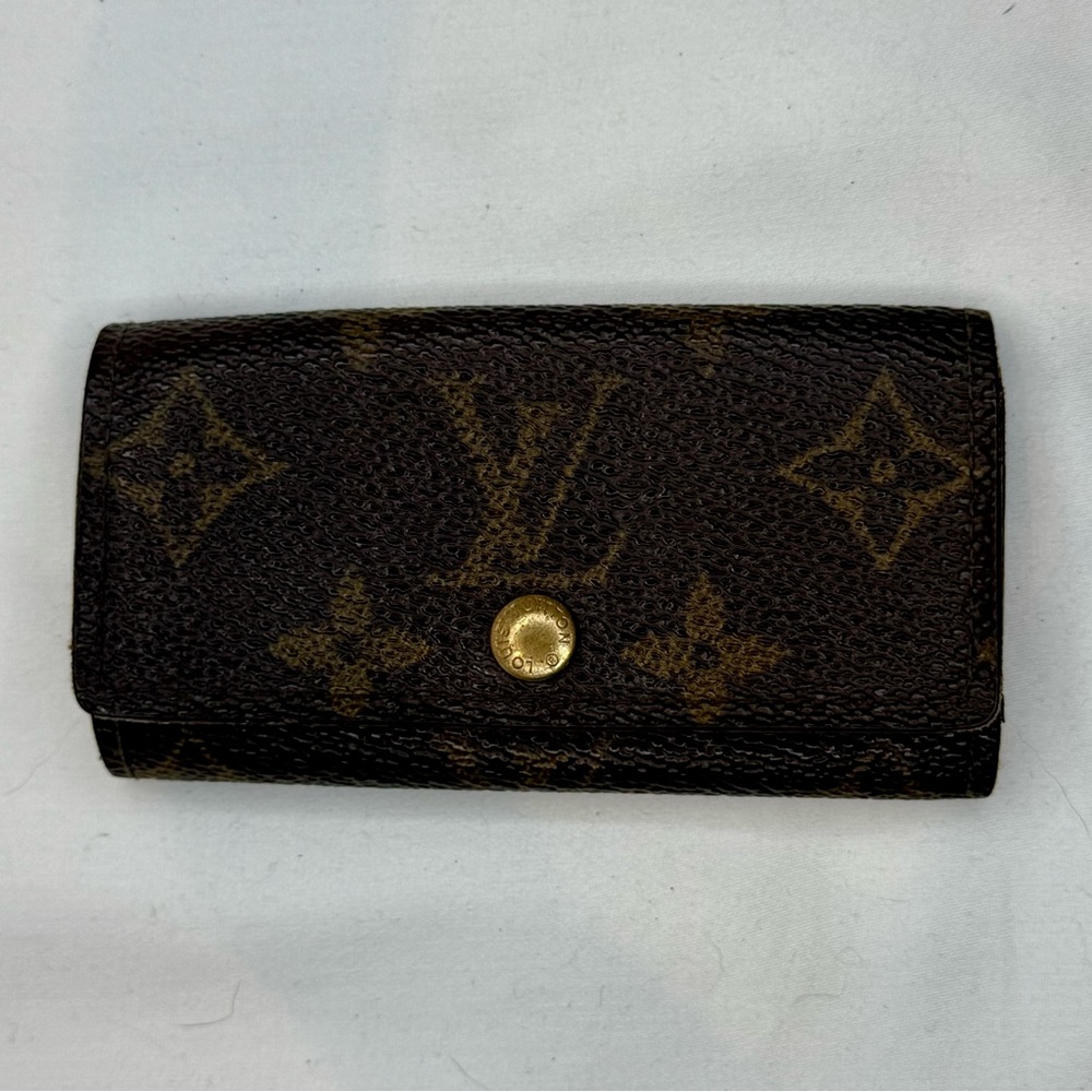 Louis Vuitton Monogram Canvas 4 Key Holder